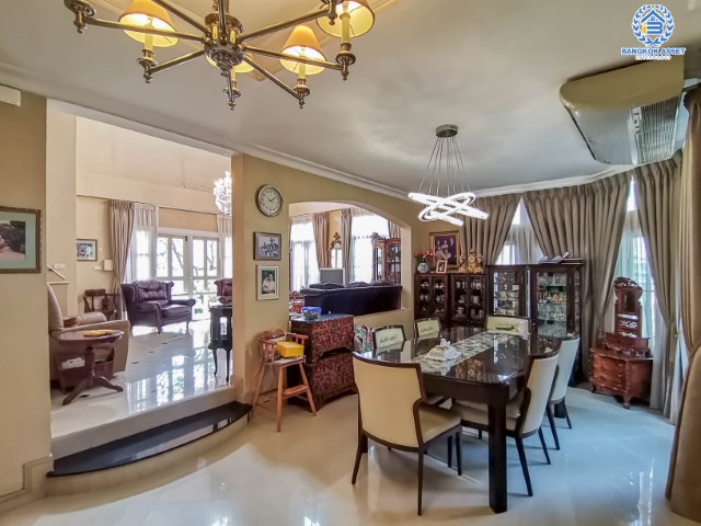 *****บ้านเดี่ยวมือสอง หลังใหญ่ ม.เพอร์เฟคเพลส รัตนาธิเบศร์-ไทรม้า เนื้อที่ 100 ตร.ว. ฟังก์ชันจัดเต็มพร้อมเข้าอยู่ 4 ห้องนอน 3 ห้องน้ำ 2 ที่จอดรถ พื้นที่ใช้สอยถึง 310 ตร.ม. แถมฟรี!! เครื่องปรับอากาศ 4 เครื่อง ส่วนกลางครบครัน กับที่สุดแห่งทำเลโซนเมือง ที่เชื่อมสู่หลายเส้นทาง ใกล้ทางด่วน "ศรีรัช" และรถไฟฟ้า "สถานีบางรักน้อยท่าอิฐ"